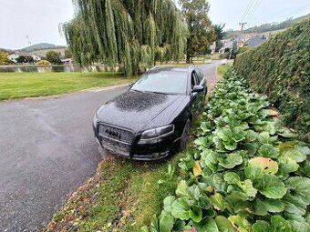 Audi A4 B7 kombi 2,5 tdi 120kw manual rok 07