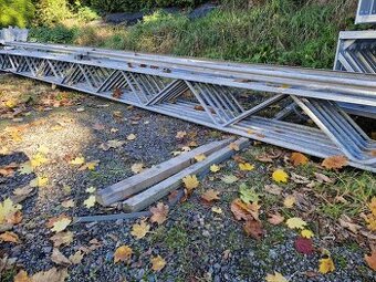 Vazníky, nosníky 6.3 m, vysoké 30 cm