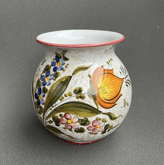 Ručně malovaná váza 19.5 cm, fajáns Itálie