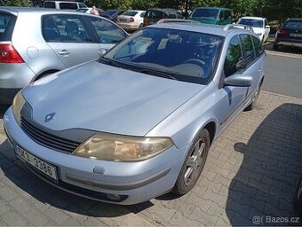 Náhradní díly na auto renault laguna 2001