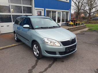 Škoda Fabia combi 1,2 Tsi - PĚKNÝ STAV + VÝBAVA