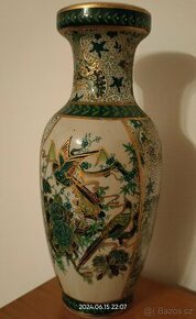 Čínská porcelánová váza