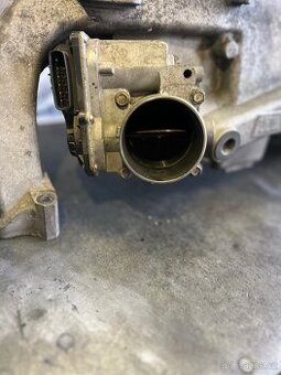 Škrtící klapka 16112AA260 SUBARU OUTBACK