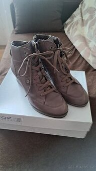 Geox,luxusní boty na klínku, vel.39