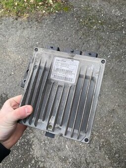 ECU (Řidici jednotka motoru) - Renault Mégane II 1.5dci