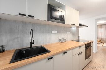 Prodej bytu 2+1 J.Sousedíka ,Vsetín - 1