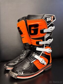Motokrosové boty