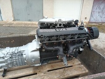 Motor bmw e30