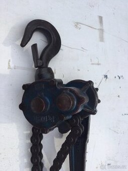 Hupcuk Brano-řehtačkový zvedák 1.6t