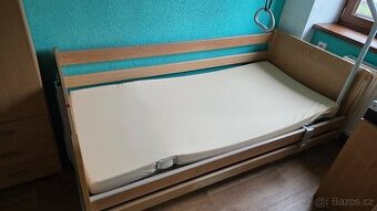 elektrická polohovací postel