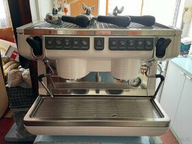 Profesionální kávovar NUOVA SIMONELLI APPIA compact