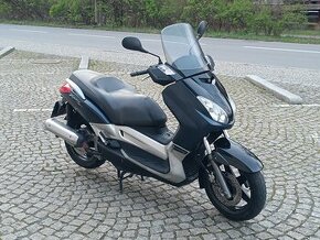 Skútr Yamaha X-max 125 11kw, STK 06/2027 REZERVACE