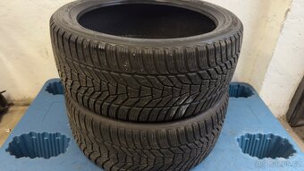 Zimní pneu 245/40/19 Hankook (2ks)