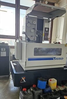 Elektroerozivní drátová řezačka EXCETEK V650
