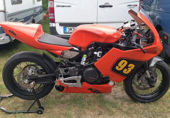 KTM690 závodní silniční kateg. supermono