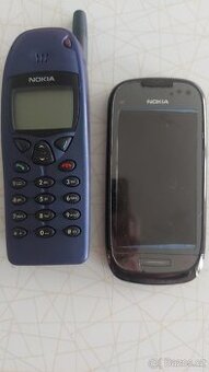 Prodám  2 ks telefonu