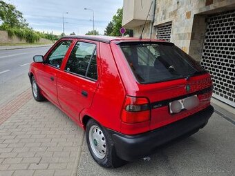 Škoda felicia 1.3.MPI 50KW SERVISNÍ KNÍŽKA