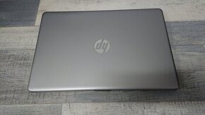 HP 250 G8 Pěkný stav