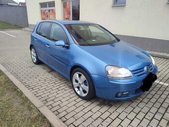 VOLKSWAGEN.GOLF. V