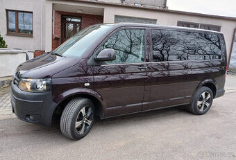 VW CARAVELLE T5.1,AC,WEBASTO,8míst,161tkm,TZ,1.maj,DPH