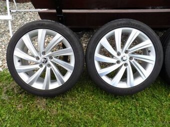 Originál Alu Kola 18 Škoda 5X112 ET 48 Zachovalé.
