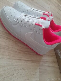 Boty Nike