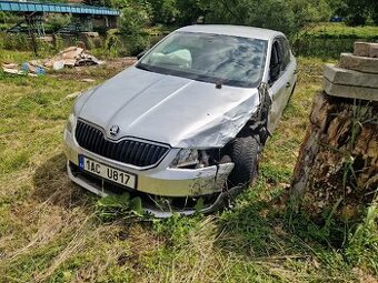 Škoda octavia 3, 1,4 i , sedan ,r.v.2016 havarovaná