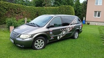 prodám Chrysler Voyager 3,3 automat