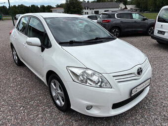 Toyota Auris 1,6ValveMatic,původ CZ,103tkm,servis Toyota,Ceb