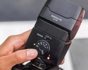 Blesk Canon Speedlite EL-100