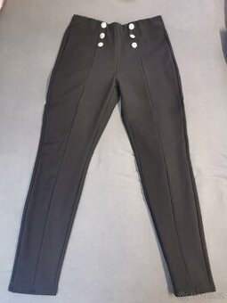 Prodám nové dámské černé strečové kalhoty.