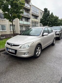 Hyundai i30 1,6 2008 - Nutno udělat rozvody