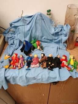 Loutky že dřeva 12 ks