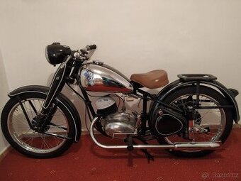 Veterán -motocykl Čz