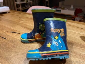Chlapecké gumovky vel. 24