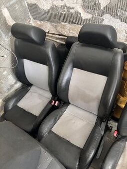 Škoda octavia 1 rs sedačky