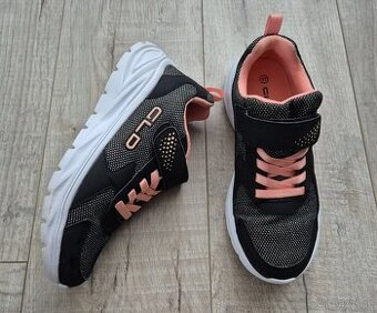 Tenisky Graceland téměř nové vel. 37