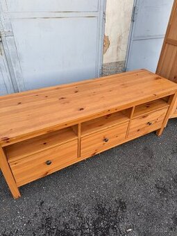 Ikea Hemnes TV stolek