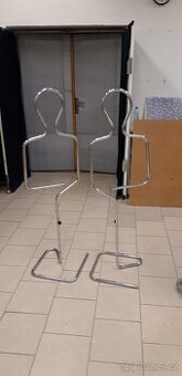 Kovové figuríny na oděvy