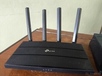 WiFi router + kryt