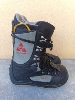 Boty na snowboard zn. BURTON vel-42.5-UK 8.5.