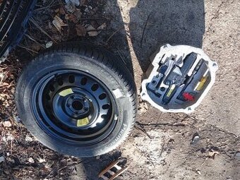 CITROEN C5 III ORIG. REZERVA S ORIG. NÁŘADÍM, S RÁFKEM 7j17H