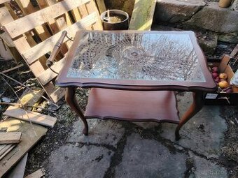 Starožitný konferenční stolek z masivu – styl Ludvík XV. / C