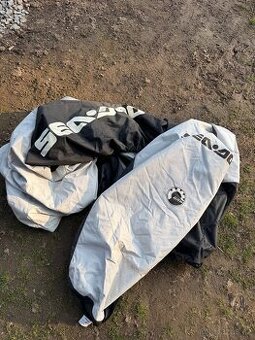 Plachta na vodni skutr sea-doo gtx a gumovy naraznik