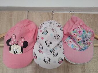 Dívčí kšiltovky vel.54cm