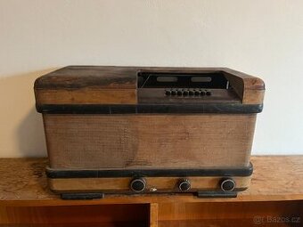 Elektronkové rádio Telegrafia T55