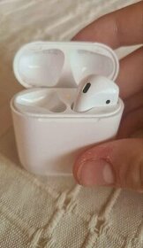 Apple airpods 1 originál - 1