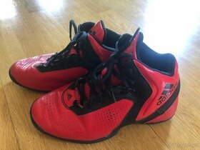 Basketbalové boty Adidas vel. 37,5