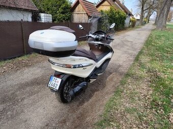 Piaggio X10 350
