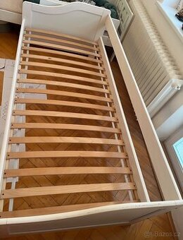 Postel 90x200 včetně šuplíku pod postel - masiv